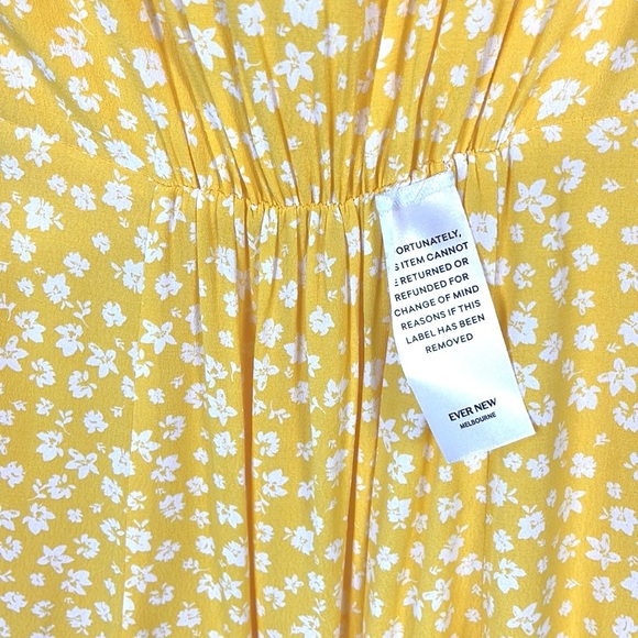 Ever New Pria Gold Lawson Ditsy Button Through Mini Dress - Picture 7 of 9